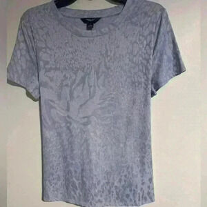 Simply Vera Verawang size L women’s shirt. EUC with tie back